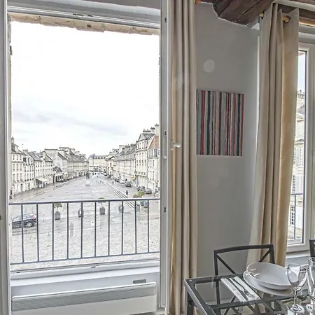 Luckey Homes - Place Saint Sauveur